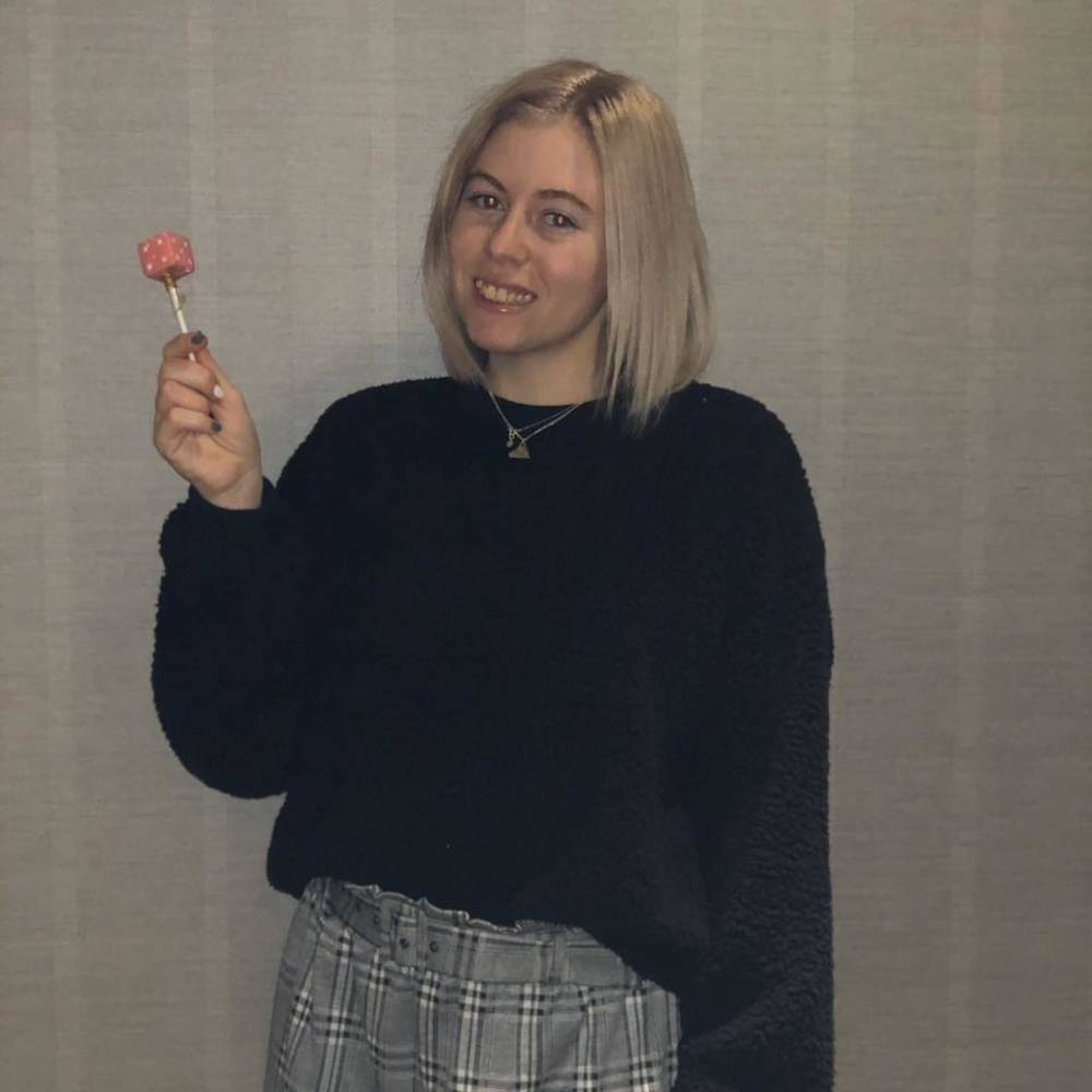 Meet your Posher, Julianne